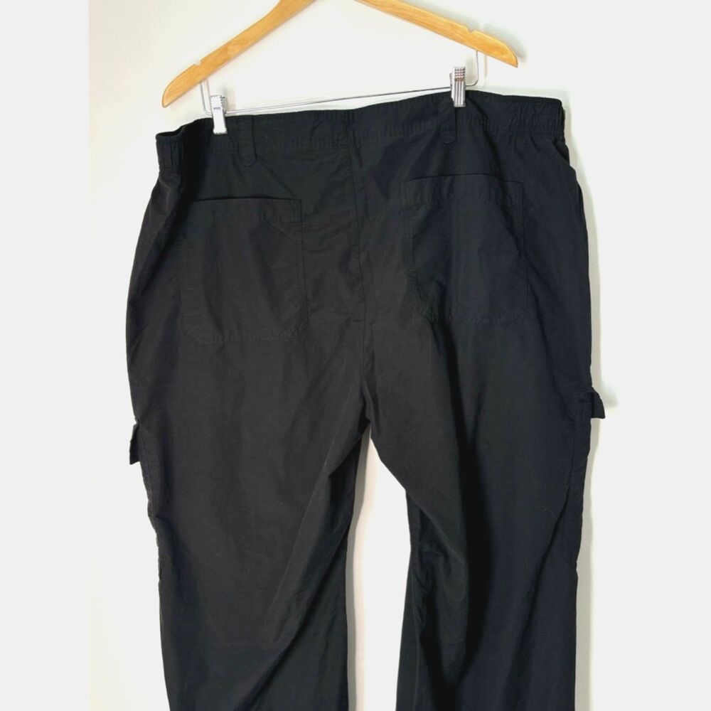 Old Navy Black Straight Leg Pants - Picture 6 of 7